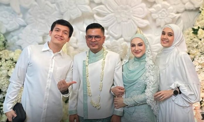 Pernikahan Irish Bella