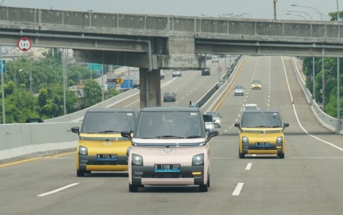 Mobil listrik