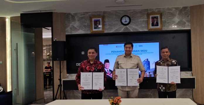 Menteri PKP Maruarar Sirait bersama dengan BTN dan BP Tapera