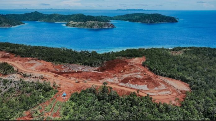 Tambang di raja ampat