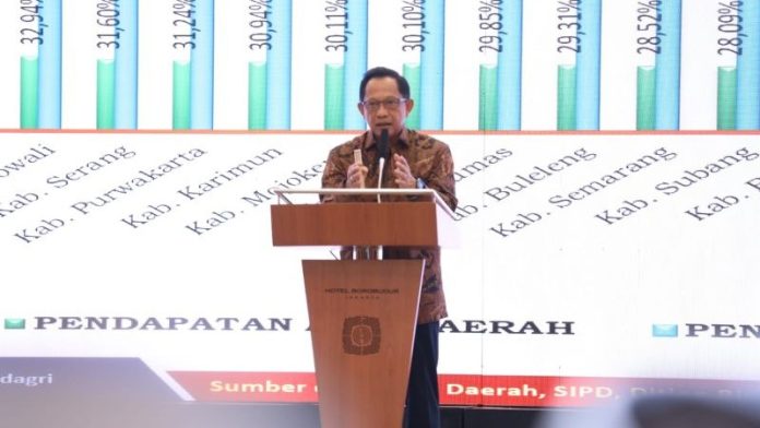 rapat di hotel