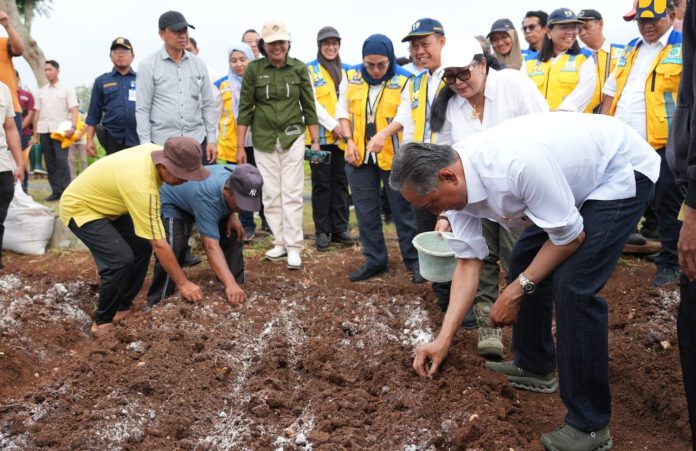 Menteri PU di Gunungkidul Jogjakarta