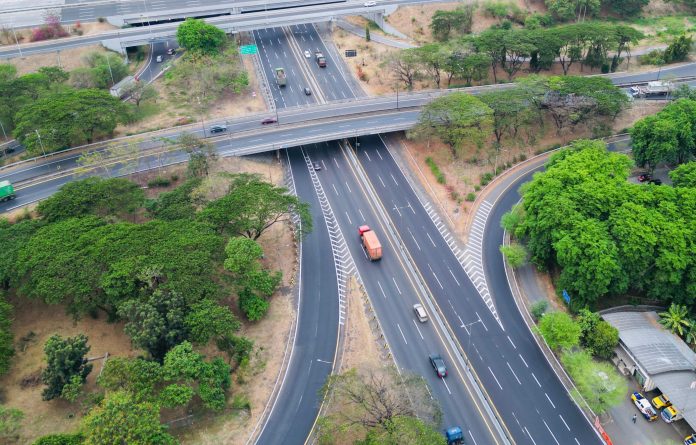 Tampak udara ruas jalan tol