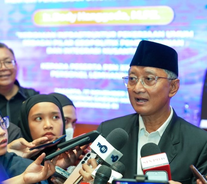 Menteri PU di Lemhannas