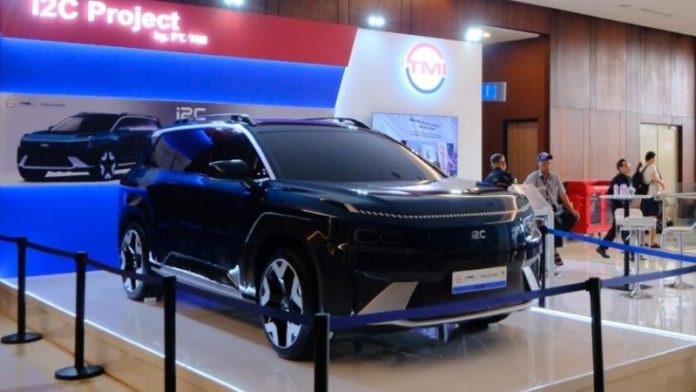 mobil nasional