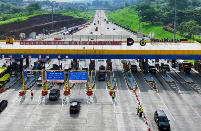 Gerbang Tol Jasamarga Kalikangkung