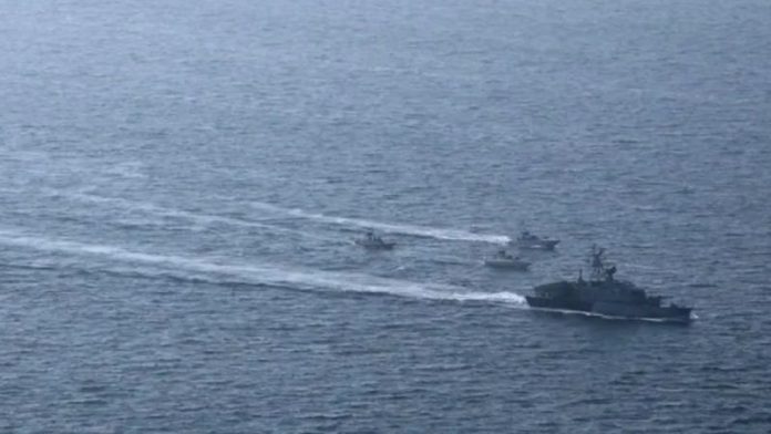 selat hormuz