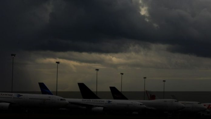 operasional penerbangan