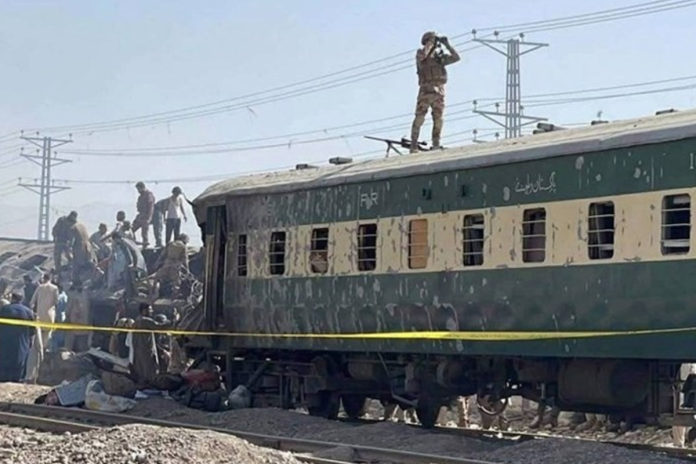 kereta dibom