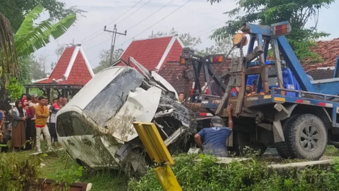 kecelakaan kereta api